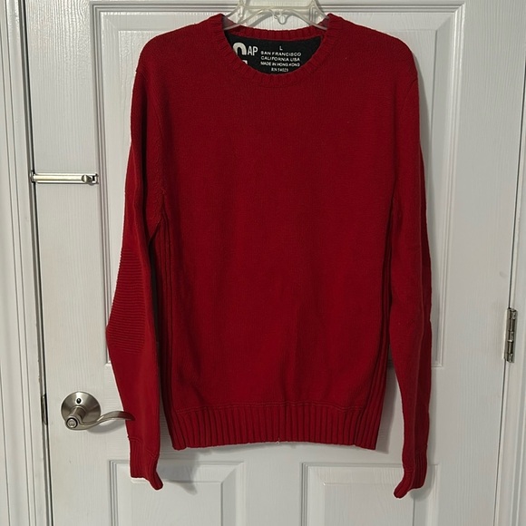GAP Other - GAP Men’s Red Crew Neck Sweater Size Large